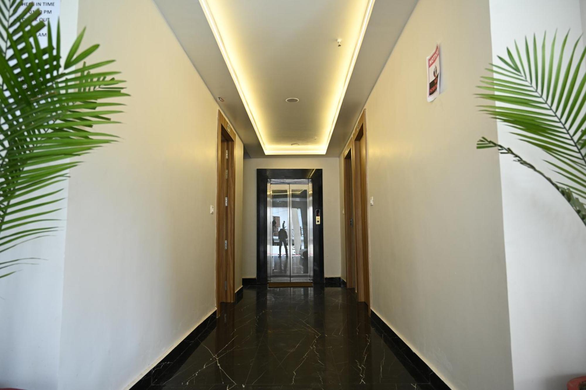 The Janki Hotel Ayodhya Dış mekan fotoğraf