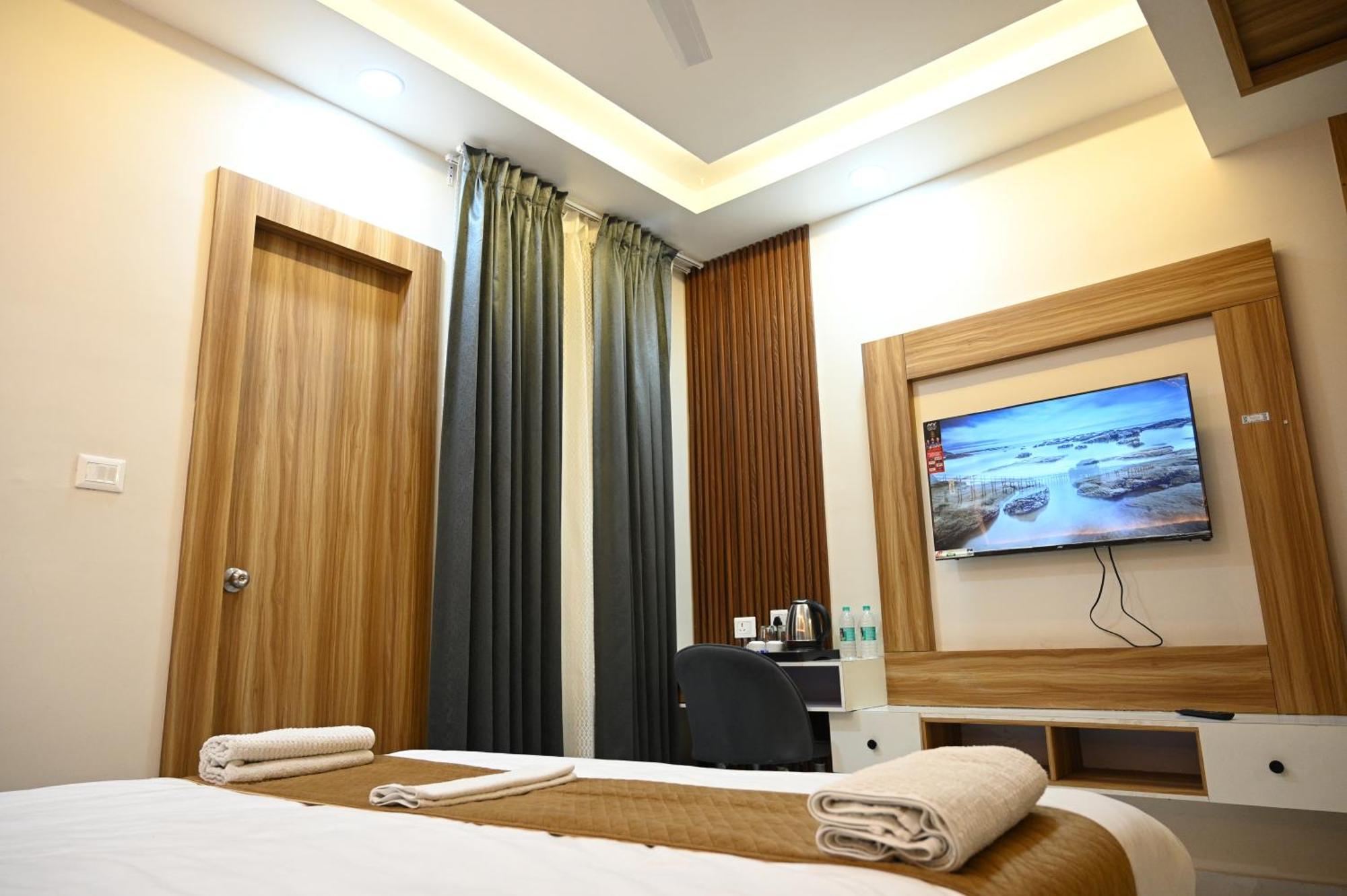 The Janki Hotel Ayodhya Dış mekan fotoğraf