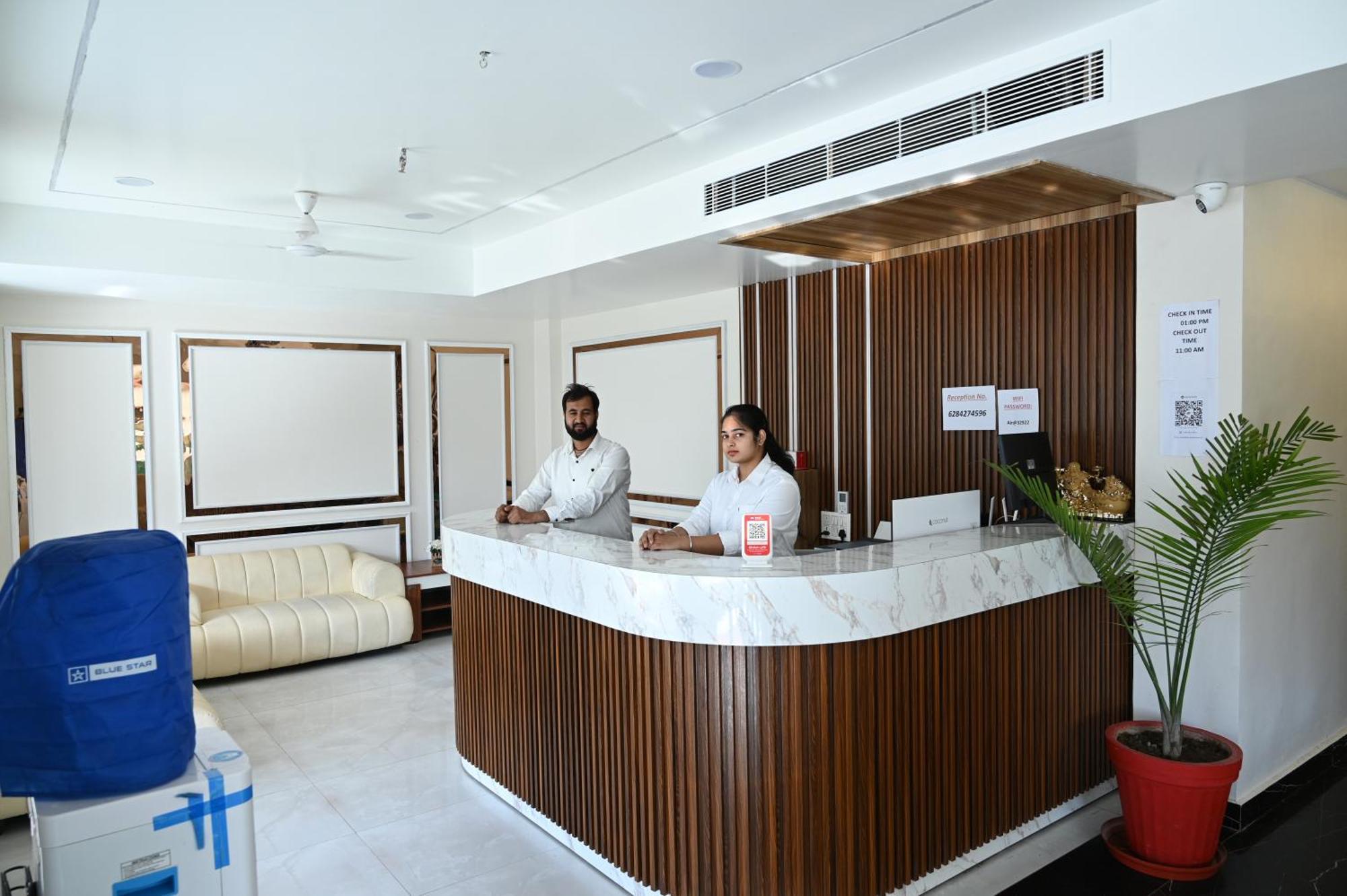 The Janki Hotel Ayodhya Dış mekan fotoğraf